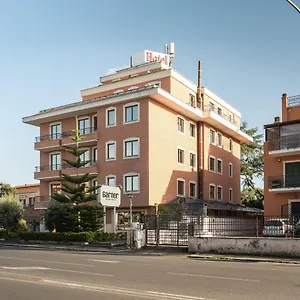 Garner Aurelia By Ihg **** Rom